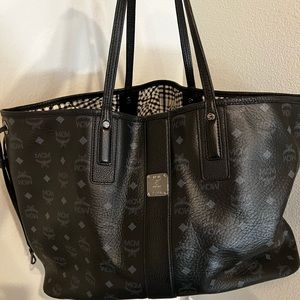 MCM Large Liz Reversible Shopper